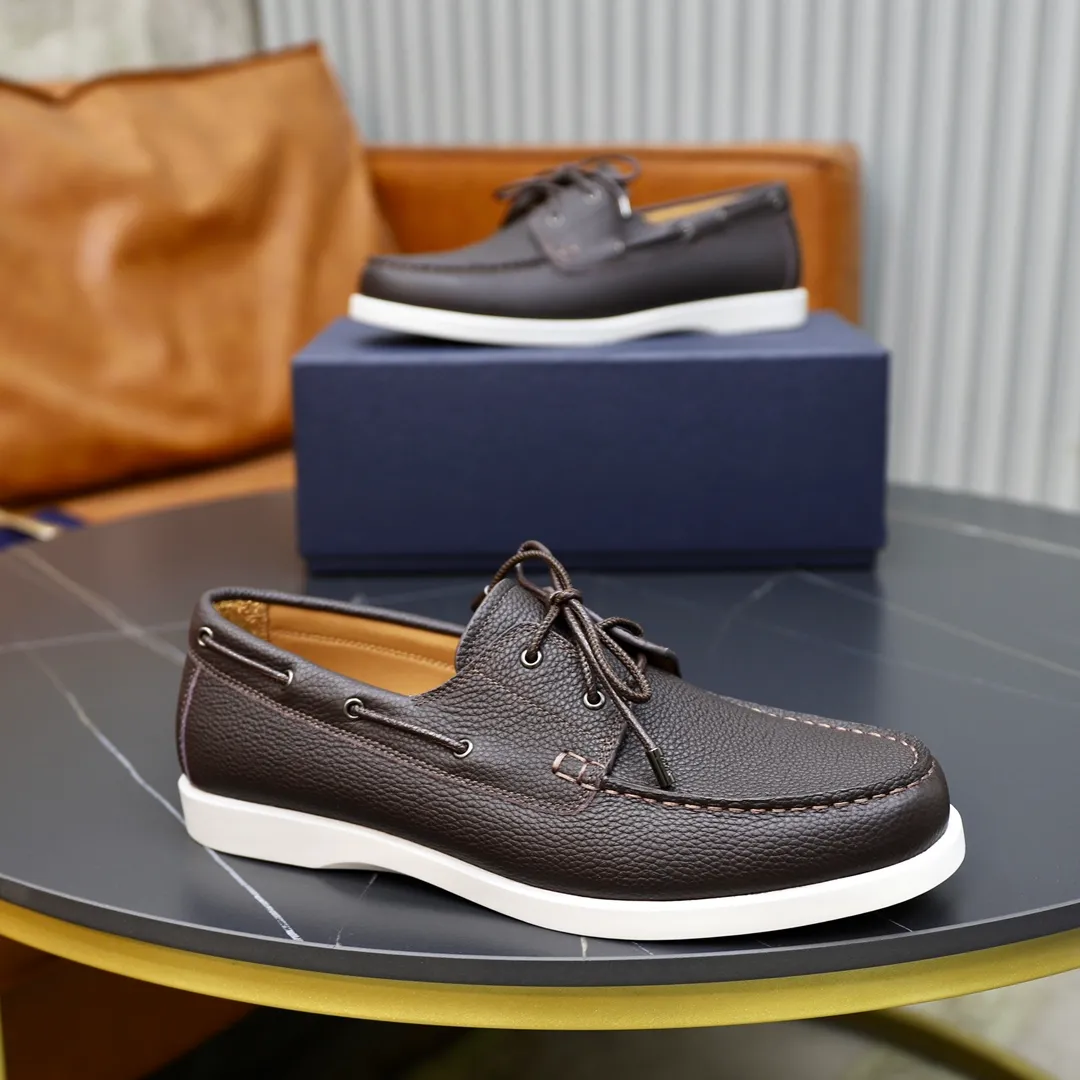Ex-factory price: 540🙅‍♂️🙅‍♂️🙅‍♂️ Brand: Dior DIOR Standard code: Men's code 38/44 (45 can be customized) Grade: Same as the official website Material: Original cowhide stitching, cowhide lining, original TPU wear-resistant soft outsole Style categories: Leisure and sports version, footwear for driving, young fashion, European and American trends, British style Color: actual picture color